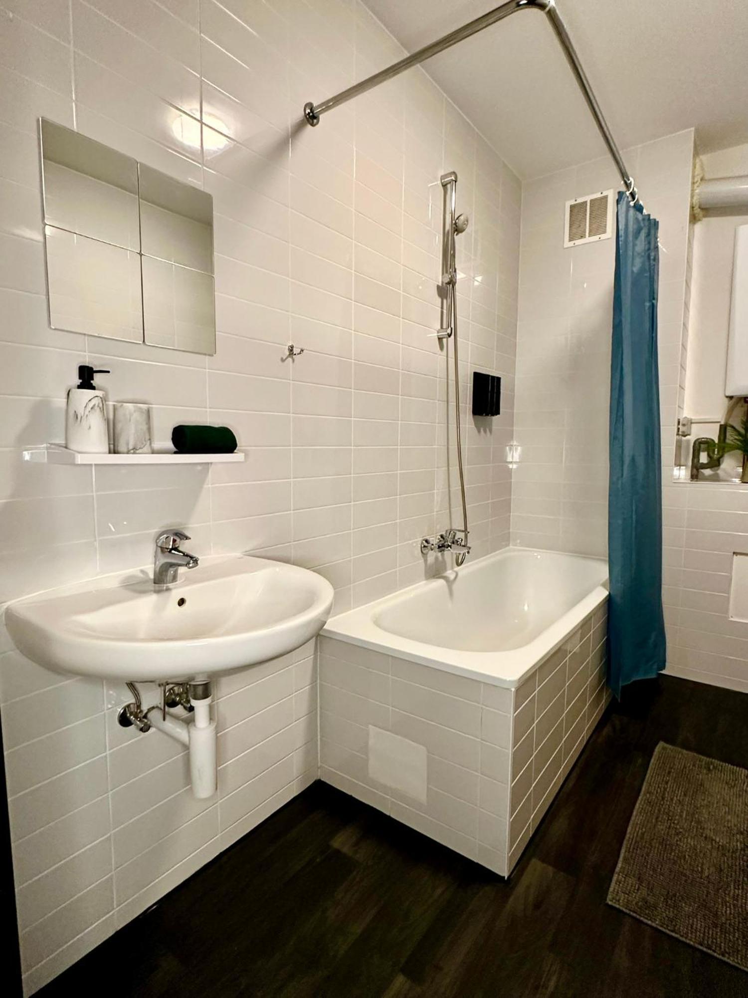 Luxury Suites Stay By Rikas Hotels 安特卫普 外观 照片