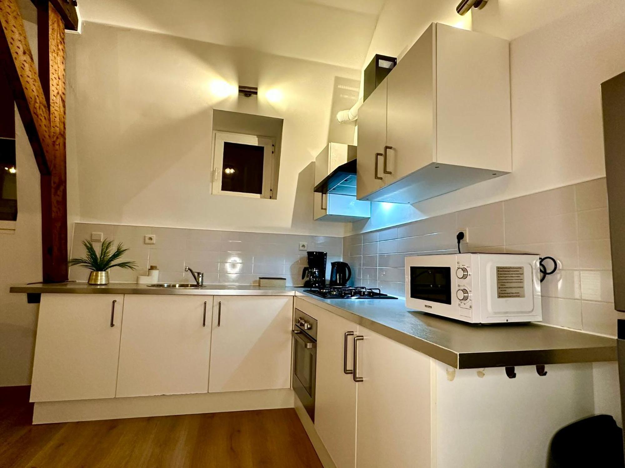 Luxury Suites Stay By Rikas Hotels 安特卫普 外观 照片